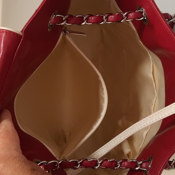 Authentic chanel lambskin North South accordion bag and matching stitch wallet. - Picture 10 of 16